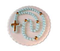 Plakietka cukrowa różaniec na tort Komunia Chrzest niebieski