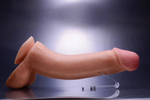 Duże dildo 14cm Xr Brands na Arena.pl