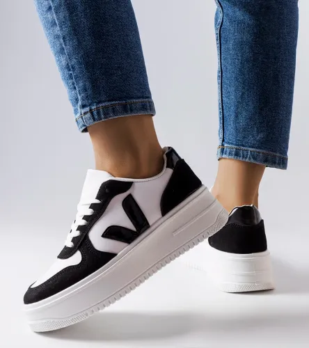 Czarno-białe sneakersy na platformie Plouffe 37 na Arena.pl