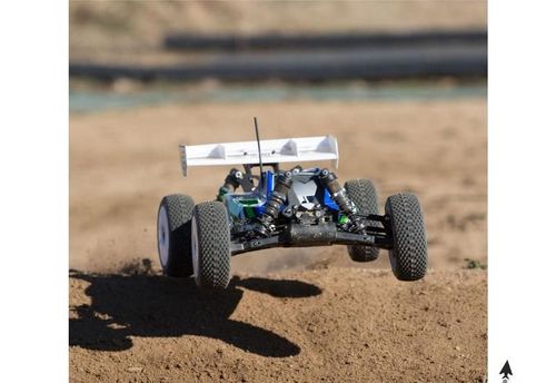 Losi 8ight-E 1:8 4WD RTR na Arena.pl