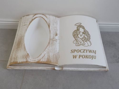 KSIĘGA na grób Podkład do stroików sztucznych Biała ze złotym z doniczką na Arena.pl