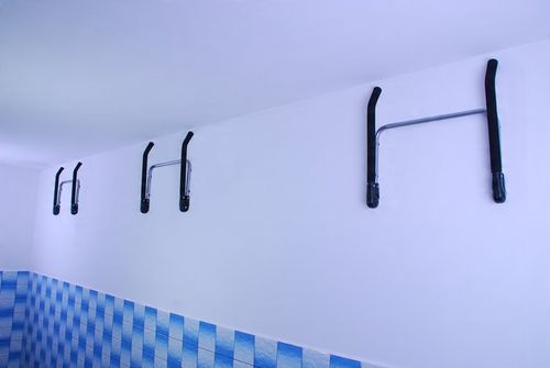 WIESZAK ŚCIENNY NA ROWER ROWERY NARTY UCHWYT WS01 na Arena.pl