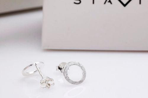 Srebrne kolczyki Staviori na Arena.pl