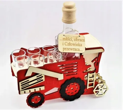 PREZENT NA URODZINY DLA ROLNIKA KARAFKA KOMBAJN Z KIELISZKAMI DLA FARMERA na Arena.pl