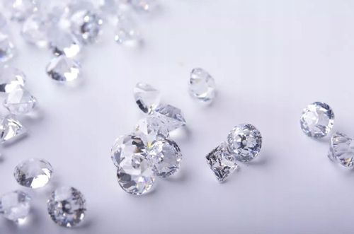 Srebrny wisiorek zawieszka na łańcuszek z cyrkoniami pr925 na Arena.pl