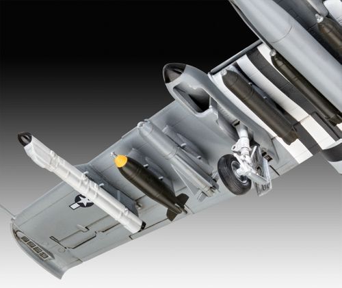 Model plastikowy A-10C Thunderbolt II na Arena.pl