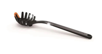 FISKARS FF Łyżka do makaronu nitki spaghetti otwór do odmierzenia 1 porcji