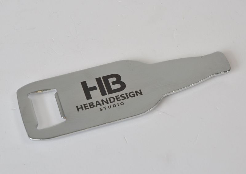 Otwieracz reklamowy z magnesem logo, grawer 100szt. 120x39x3mm zdjęcie 2