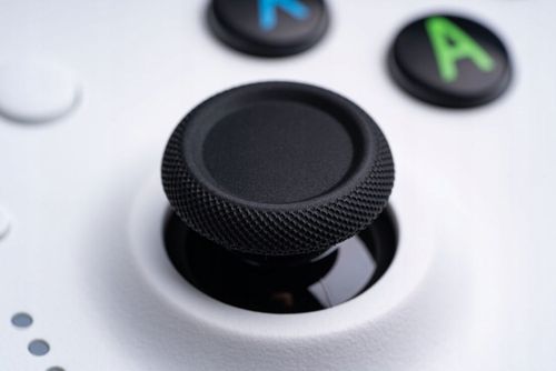 Gamepad 8BitDo Ultimate Wired Hall Effect Biały do PC Xbox Series Xbox One na Arena.pl