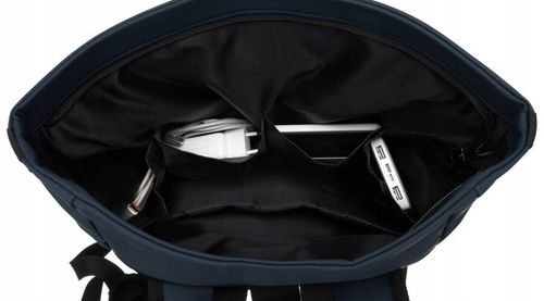 miejski, pojemny plecak typu roll-top w granatowym kolorze z zewnętrzną na Arena.pl