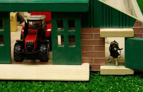 Obora dla krów 21x30x11cm 1:87 HIPO Hipo na Arena.pl