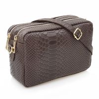 VERA PELLE torebka skórzana listonoszka kroko z paskiem V401 c.brązowa