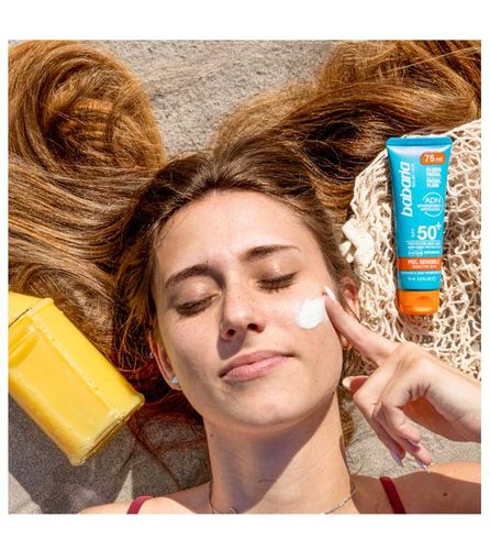 Babaria Facial Fluid Sensitive SPF50 Fluid Przeciwsłoneczny 75ml na Arena.pl