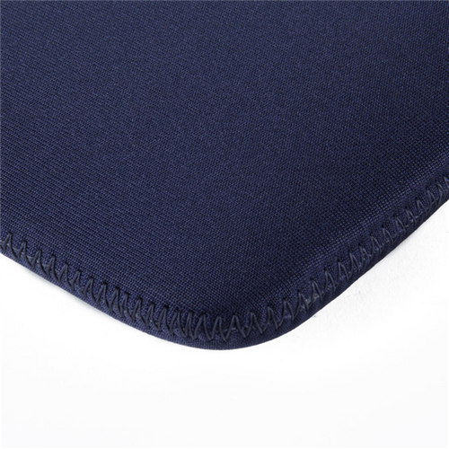 CRUMPLER Base Layer Etui MacBook Air 13" granatowe na Arena.pl