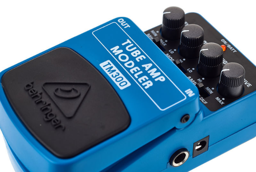 Efekt gitarowy Behringer TM300 Tube Amp Modeler na Arena.pl