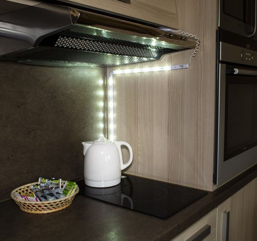 Taśma LED z czujnikiem ruchu bezprzewodowa 3 listwy 18 diod timer na Arena.pl