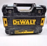 MŁOTOWIERTARKA UDAROWA Kująca SDS 710W + Dłuta