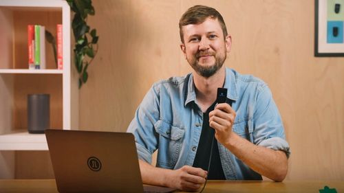 PORTFEL KRYPTOWALUT TREZOR SAFE 3 - STELLAR SILVER na Arena.pl