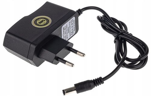 ŁADOWARKA SIECIOWA ZASILACZ SIECIOWY 8.4V 1A WTYK 5.5x2.1 KABEL 90CM na Arena.pl