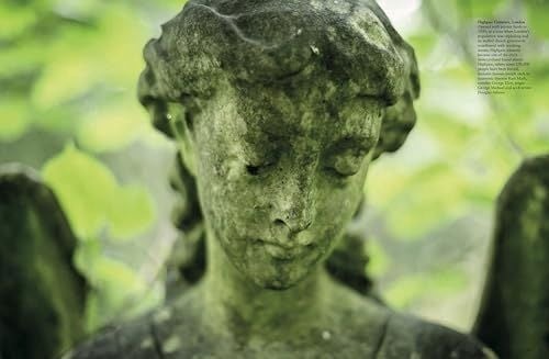 Graveyards wer. angielska - Alastair Horne na Arena.pl