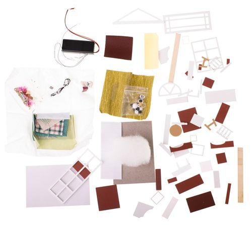 Domek dla Lalek Drewniany Salon Pokój Model do Złożenia DIY Podświetlenie na Arena.pl