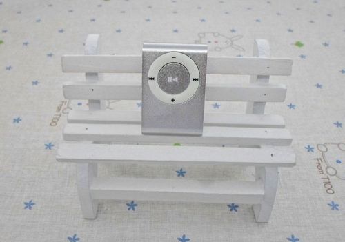 ODTWARZACZ MP3 KLIPS SŁUCHAWKI + KARTA SD 8GB USB na Arena.pl