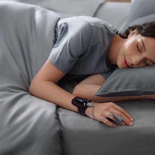 Checkme O2 Max - profesjonalny monitor snu oddechu. Aplikacja, wykresy na Arena.pl