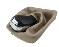 Skoda Octavia II 04- Gałka zmiany biegów + mieszek / 6 biegów beżowa