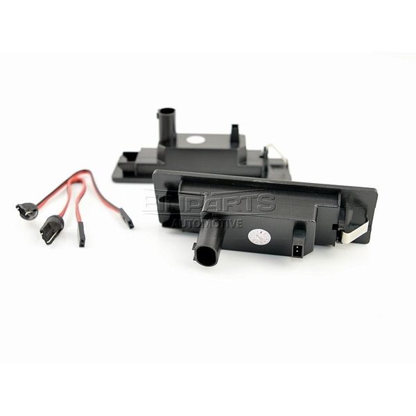 BMW 6 E63 E64 2002-2010r Lampki tablicy LED 2szt. OE STYLE zdjęcie 3