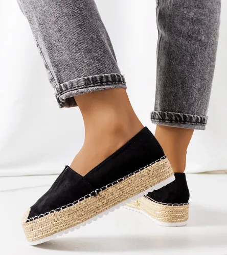 Czarne espadryle na platformie Dione 37 na Arena.pl