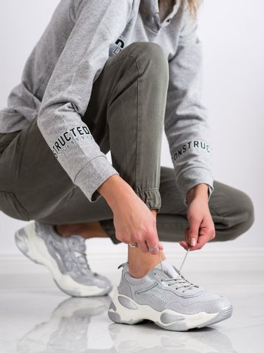 Converse M9621 r.42 na Arena.pl