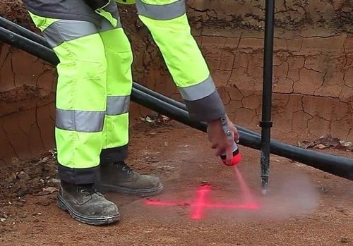 Farba Geodezyjna Soppec Fluo Track Marker Spray różowy 12szt. na Arena.pl