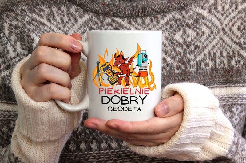 Kubek Czarny Dla Geodety Nie Z Tej Ziemi Prezent Z Nadrukiem Ze Zdjęciem zdjęcie 4