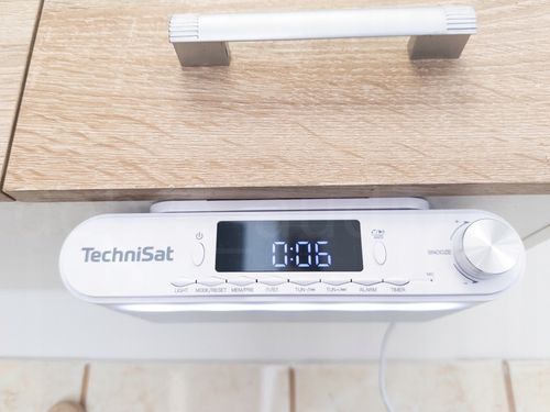 RADIO KUCHENNE PODWIESZANE PODSZAFKOWE BLUETOOTH FM LAMPKA LED na Arena.pl