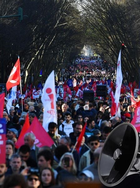 Megafon Tonsil TE 30/20 - Nagrywanie Syrena REC Wersja AKU z Akumulatorem zdjęcie 14