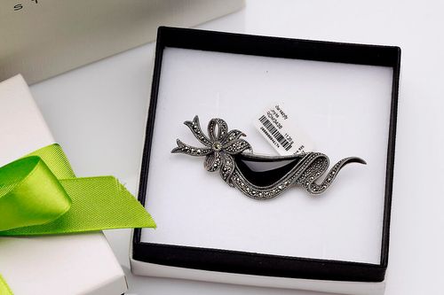 Srebrna broszka Staviori na Arena.pl