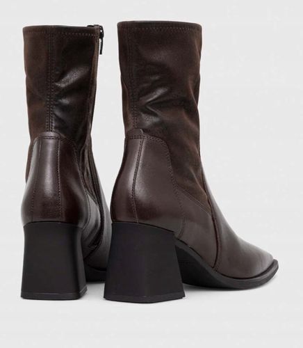 Vagabond Shoemakers botki HEDDA damskie kolor brązowy na słupku R39 na Arena.pl