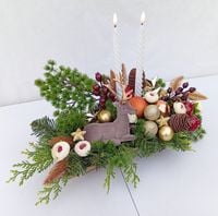 Świąteczny stroik bożonarodzeniowy z jeleniem – długość 55 cm