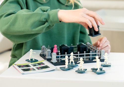 Smart Games Graveyard Shift (ENG) IUVI Games na Arena.pl