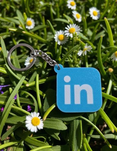 Personalizowany brelok NFC Linkedin na Arena.pl