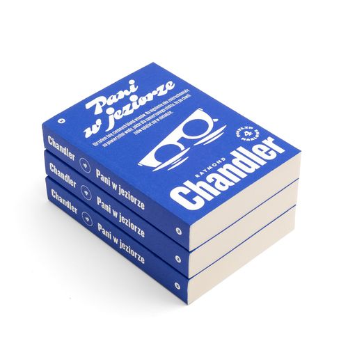 Pani w jeziorze na Arena.pl