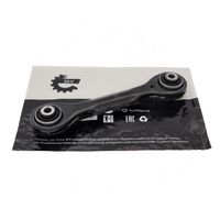 Wahacz BMW 1 E88 2007 2008 2009 2010 2011 2012 2013