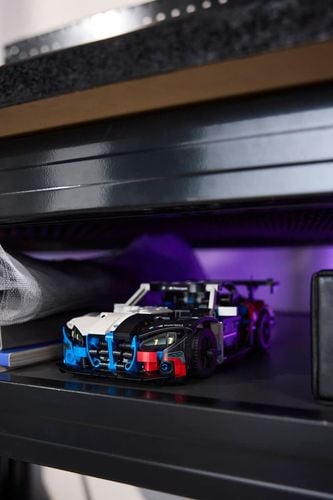 42226 - LEGO Technic - Samochód wyścigowy BMW M4 GT3 EVO na Arena.pl