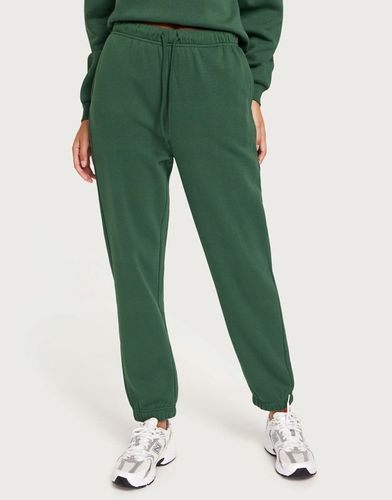 PIECES ZIELONE SPODNIE DRESOWE WYSOKI STAN PV9 NG5__M na Arena.pl