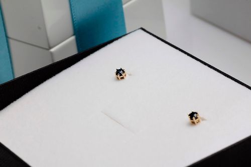 kolczyki złote z szafirami na Arena.pl