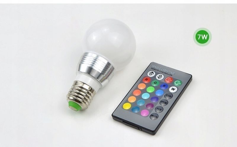 ŻARÓWKA DIODOWA LED RGB 7W/E27 16 KOLORÓW + PILOT zdjęcie 3