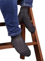Skarpety męskie bambusowe eleganckie krótkie w paski szare 43-46 YOCLUB