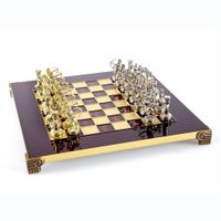 Szachy Łucznicy metalowe czerwone pole złote srebrne figury pudełko 33x33