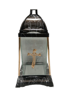 Znicz kapliczka prosta z wzorami i złotym krzyżem 30 cm