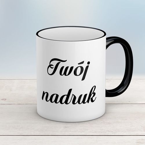 Kubek CLASSIC czarnym uszkiem z Twoim nadrukiem na Arena.pl